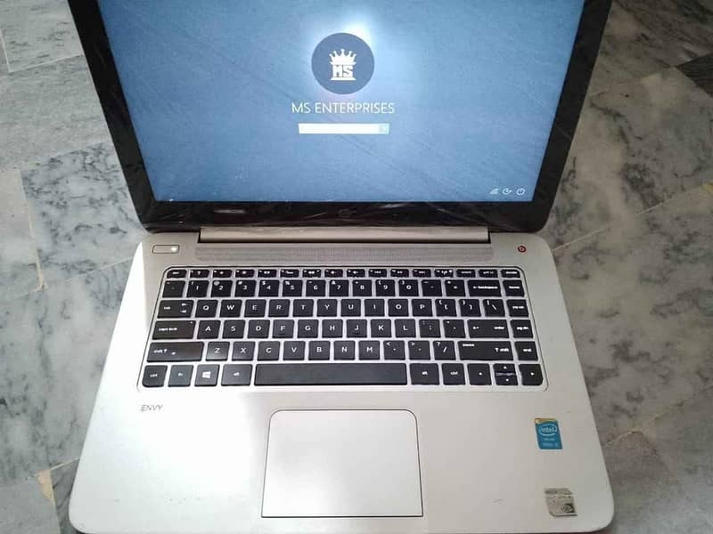 HP Gaming Notebook 1