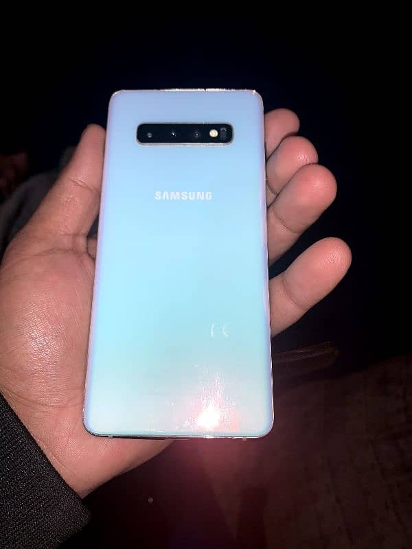 Samsung galaxy s 10 + 0