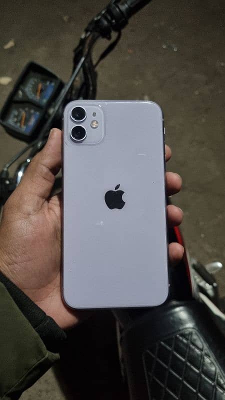 iPhone 11 64 GB Offical PTA Dual Sim Just Like a New 0