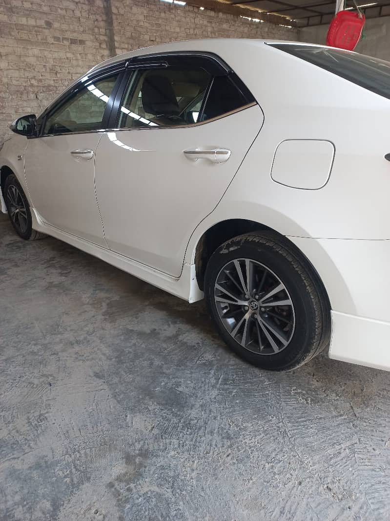 Toyota Corolla GLI 2018 Model Islamabad Registered 2