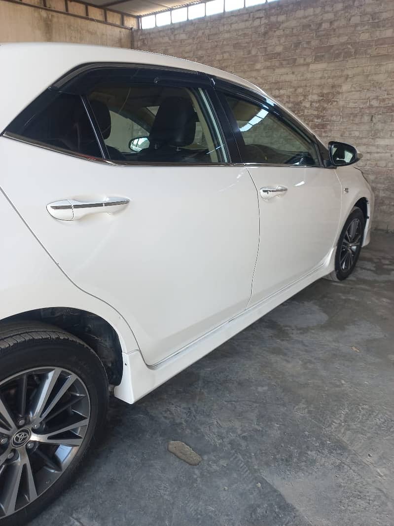 Toyota Corolla GLI 2018 Model Islamabad Registered 3