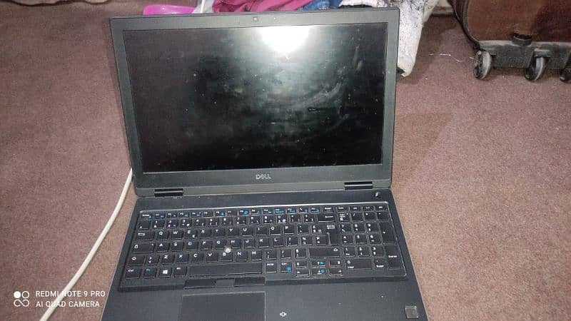 Dell Laptop 3