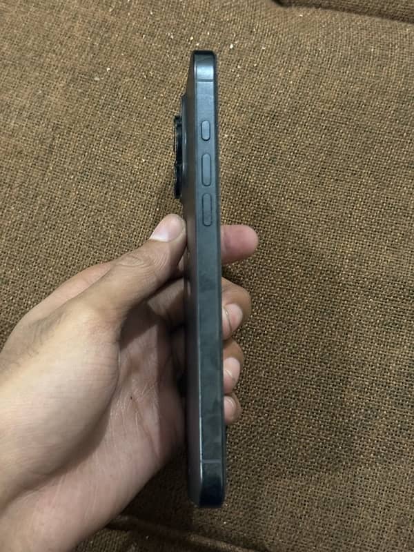 iphone 16 pro max Jv Black 512 GB 3