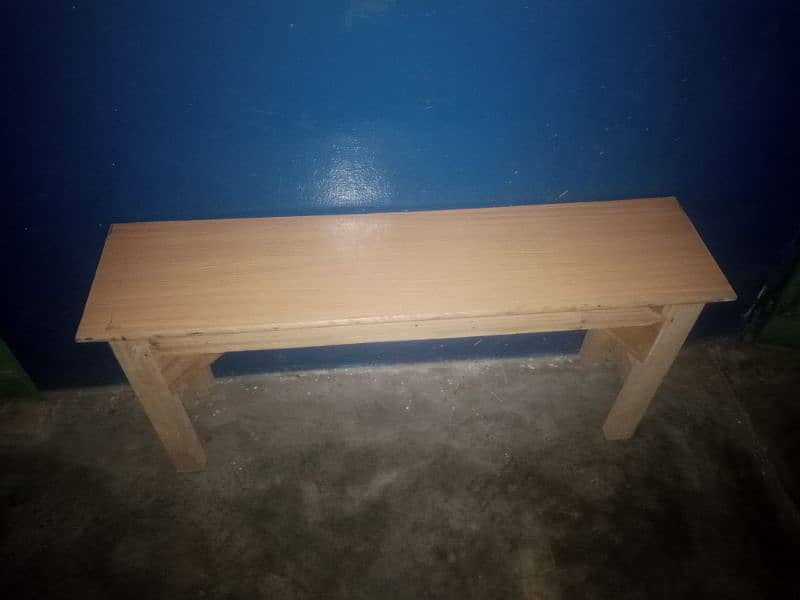 3 Bench Table or Stretcher IV stan 4