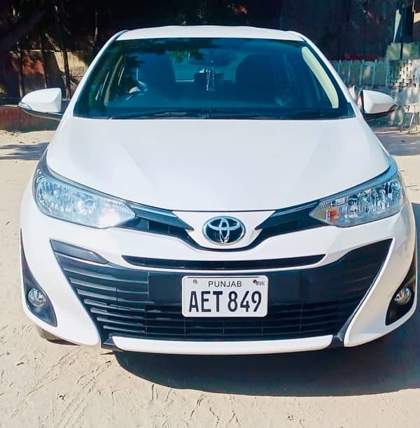 Toyota Yaris 2021 neat and clean 0