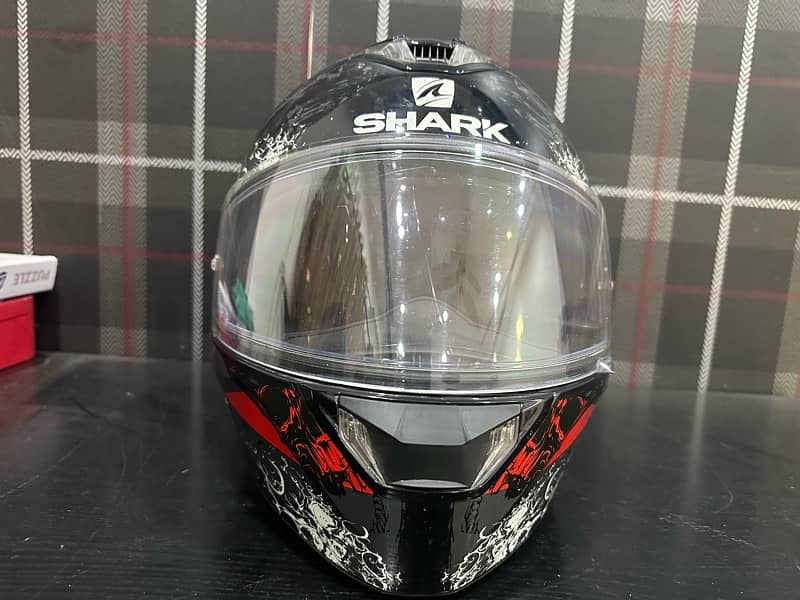 shark helmat 4