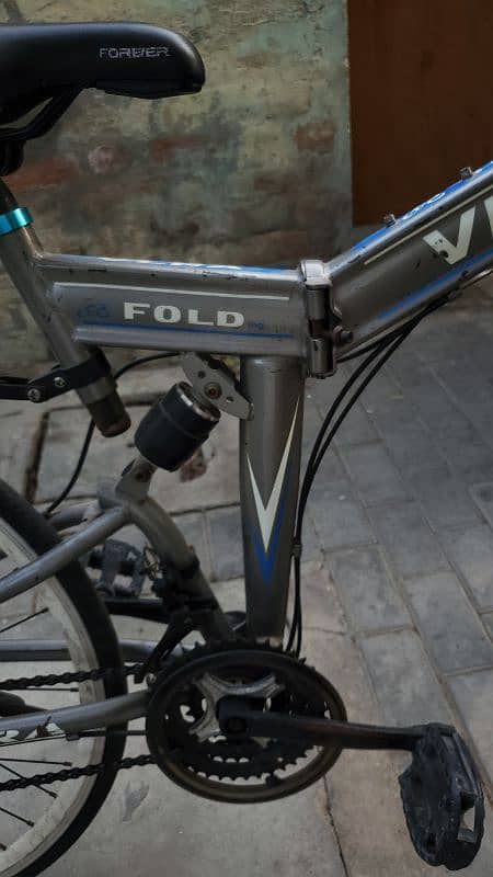 Foldable imported cycle. 14