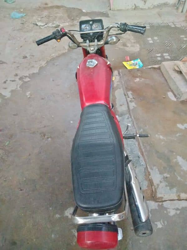 super power 125 2020 exchnge bi kr skta hun 2