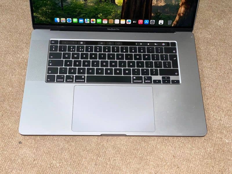 Macbook Pro 2019 16" CTO 1