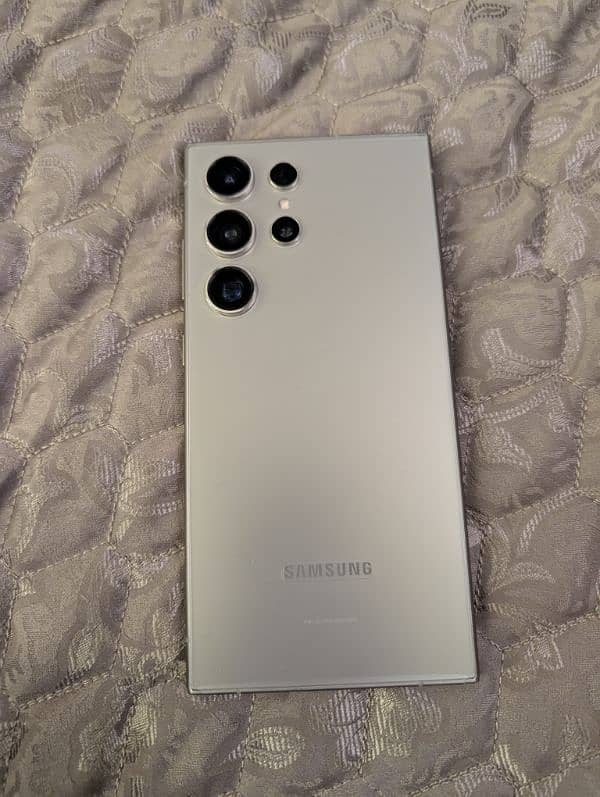 Samsung S24 Ultra Natural Titanium Color 0