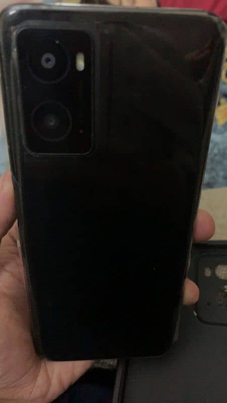 OPPO A76 0