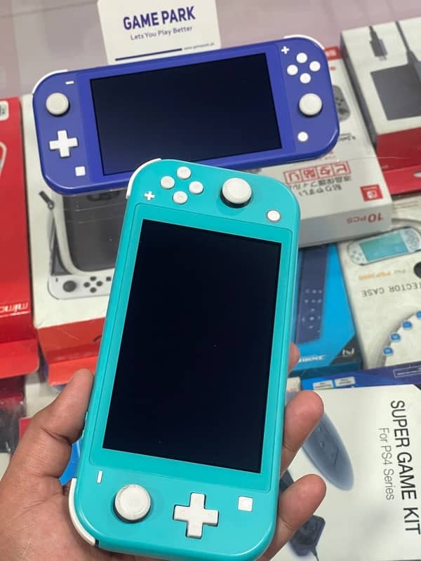 Nintendo Switch Lite Blue And Turquoise Available 4