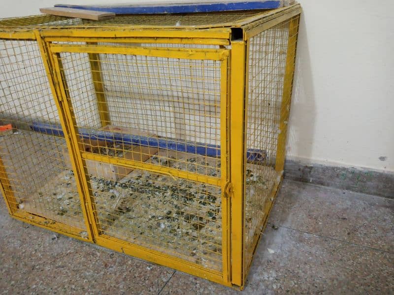 urgent cage for sale with throw away price 1