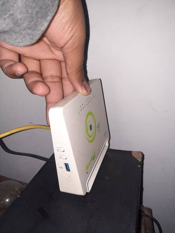 ptcl modem 4G 1