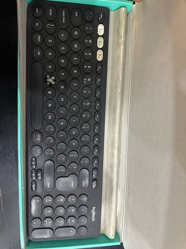 logitech keyboard 0