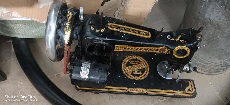 diakin sewing machine for sell 0