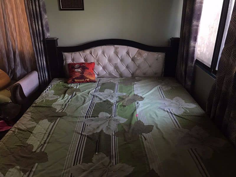 double king size bed  with matress 6