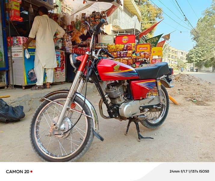 Honda 125 Karachi number 3