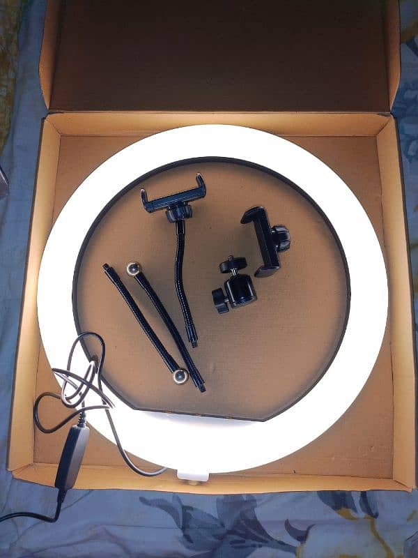 Ring light + stand + Mobile Tripod 8