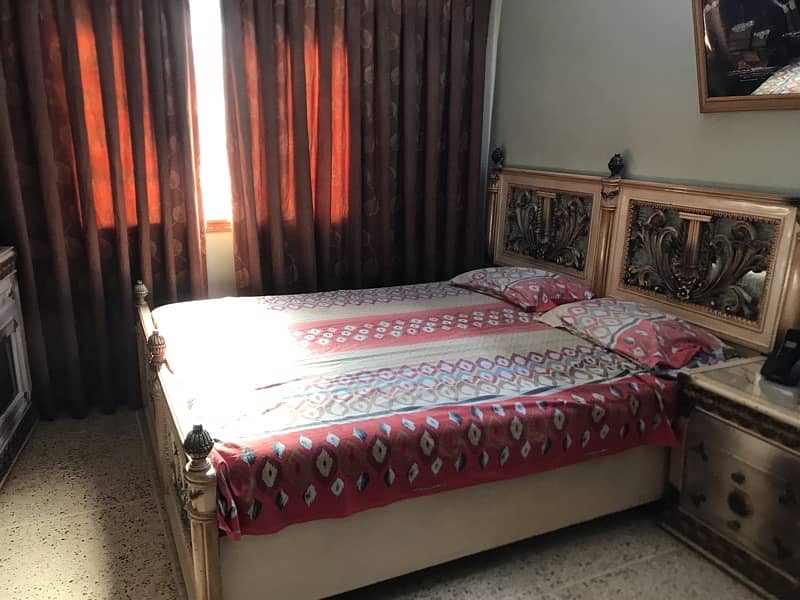 Bedroom Set with good condition 7