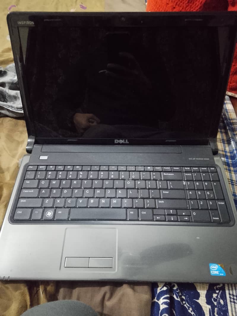 DELL INSPIRON 1564 1