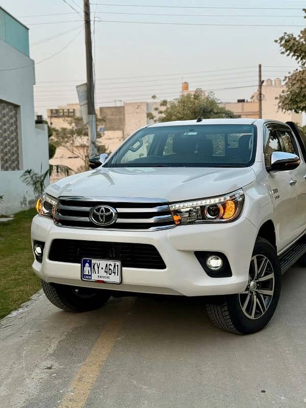 Toyota Hilux 2019 5