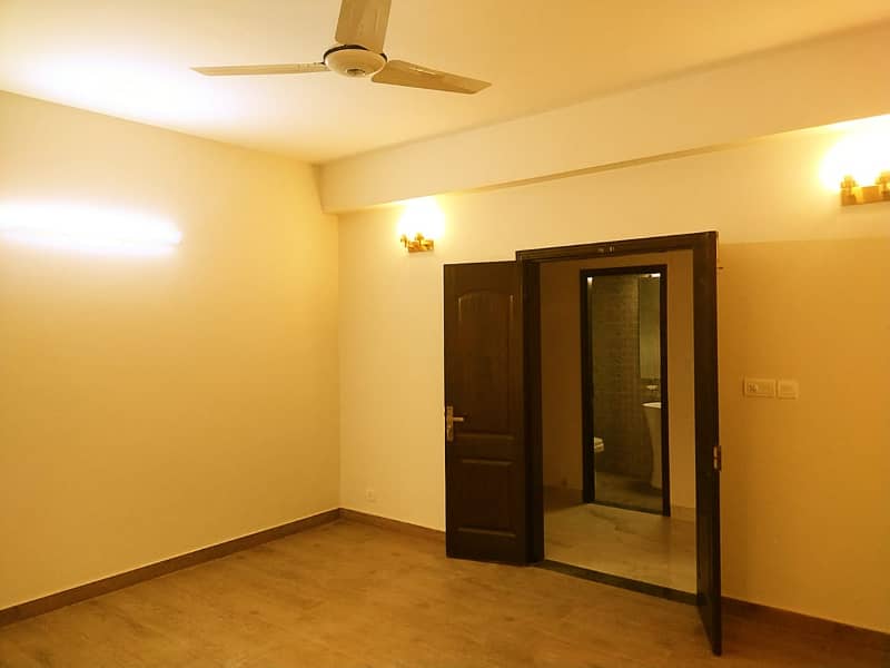 3 bed brand new flat for Rent 2