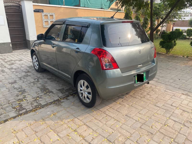 Suzuki Swift 2012 8