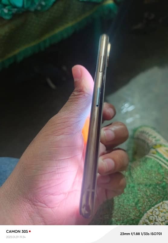 iPhone xs 64 non pta 4