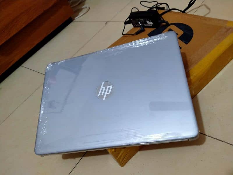 Hp 11 Generation Laptop with Box and Charger | Finger-Lock | 1080p 3