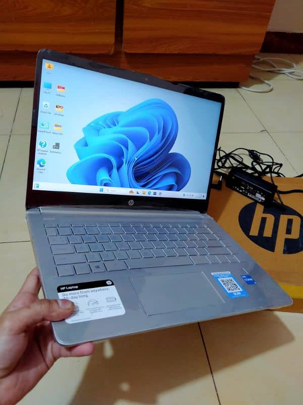 Hp 11 Generation Laptop with Box and Charger | Finger-Lock | 1080p 5