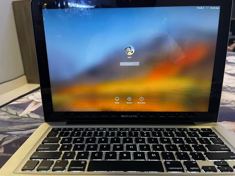 MacBook Pro 2011 for sale 2