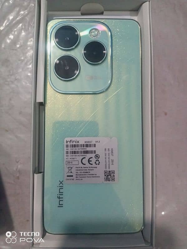 Infinix hot 40 Pro 0