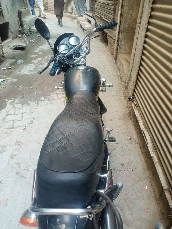 am selling my bike 100 cc allow rime special edition 0