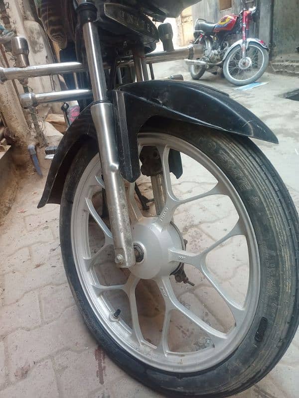 am selling my bike 100 cc allow rime special edition 2