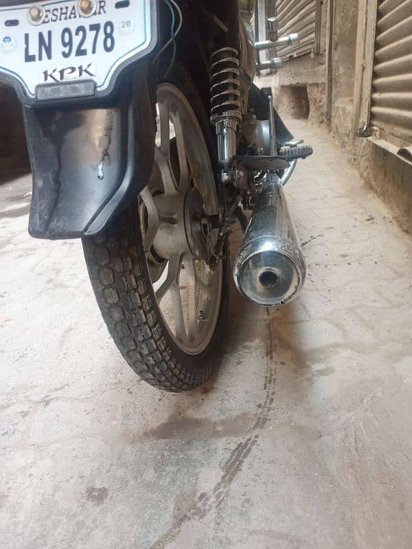 am selling my bike 100 cc allow rime special edition 3