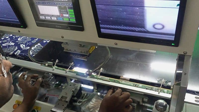 REPAIR ALL PANEL LED LCD TV: SHOP:18 Tawakkal Centre Main Regal Sadar 3