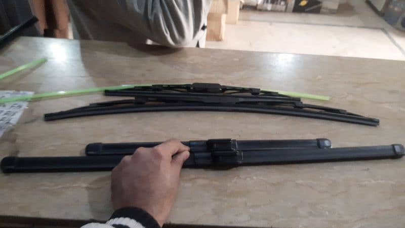 wiper blades 1