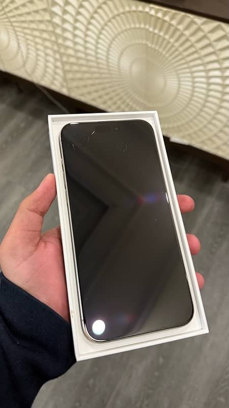 iPhone 15 Pro Max 256gb non pta LLA 5