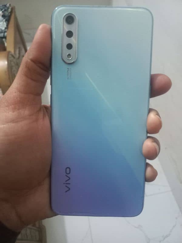 Vivo S1 4/64 Good condition with box 0