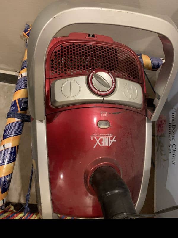 anex Vacuum cleaner 3