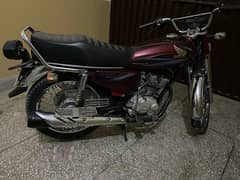 Honda CG125 Red 2015