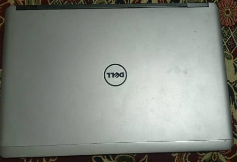 Dell 6th generation core i5 1