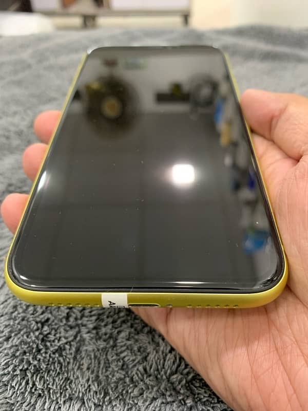 iphone 11 (64GB) Dual Sim Approved 0