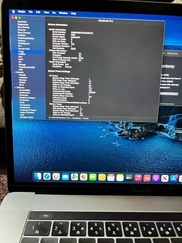 Macbook 2016 Pro 15 inches core i7 16 gb ram/ 1 Tb storage 4