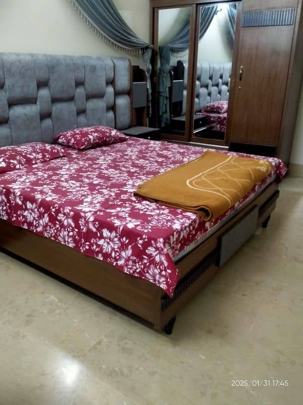 bedroom set with mattress 0