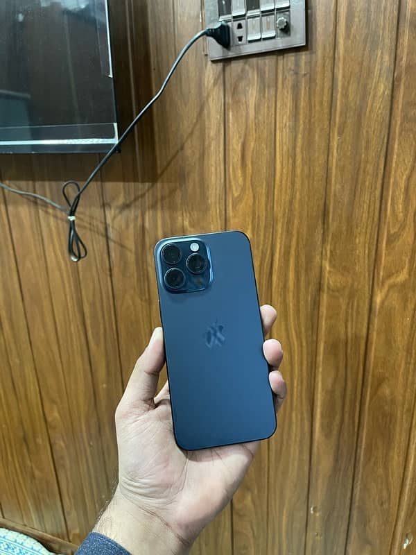 I PHONE 15 PRO MAX 256 GB NON PTA FACTORY UNLOCK 97 HEALTH 10/10 0