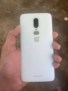 ONEPLUS 6 OFFICIAL APPROVED 8GB"128GB