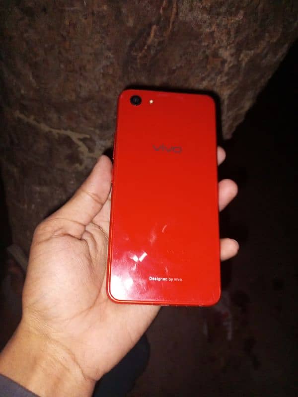 vivo y83. . . 8 . . . 128gb 2