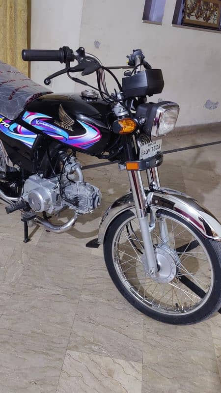 Honda CD 70 for sale 11